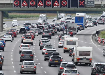 kolumne-„hin-und-weg“:-die-lust-auf-stau