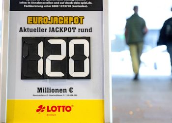 maximal-befuellter-eurojackpot-geht-nach-berlin