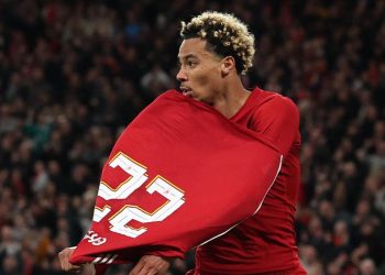 league-cup:-ekitike-schiesst-liverpool-zum-sieg-gegen-southampton