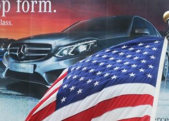 handelsabkommen-mit-den-usa:-usa-senken-eu-autozoelle-auf-15-prozent
