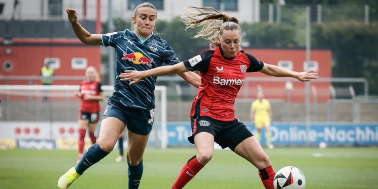 jetzt-live:-zwei-tore-in-drei-minuten-–-koeln-fuehrt-in-essen