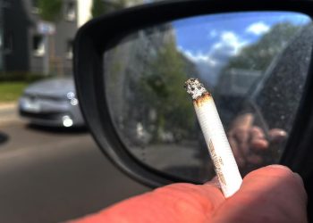 bundesrat-beraet-erneut-ueber-rauchverbot-im-auto