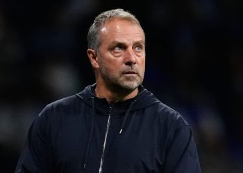 „es-interessiert-mich-auch-nicht“-–-spanien-trainer-schiesst-gegen-flick
