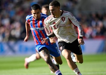 „sehe-nicht,-wo-er-spielen-koennte“-++-„passt-nicht“-–-rooney-ledert-gegen-wirtz!