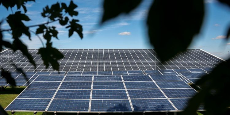 Millionen Menschen ohne Strom: EU fördert erneuerbare Energien in Afrika mit halber Milliarde Euro