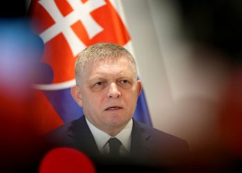 Konflikt mit der EU droht: Slowakei schränkt Verfassung auf Mann und Frau ein