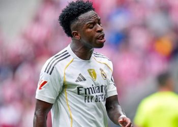 real-trainer-alonso-angemotzt-–-die-wahrheit-hinter-dem-vinicius-frust