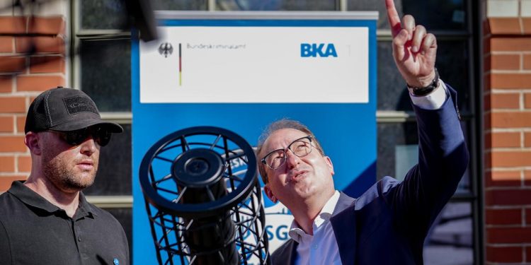 bundeswehr-soll-bei-abwehr-von-drohnen-helfen