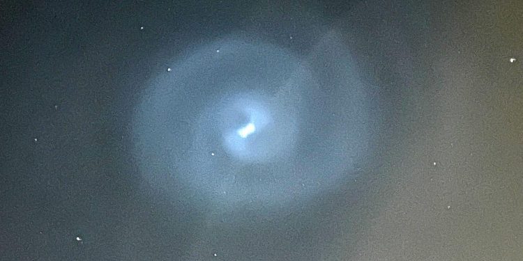 leuchtende-spirale-am-himmel-gesichtet