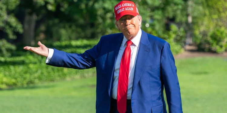 wie-trump-aus-seinem-amt-als-us-praesident-profit-schlaegt