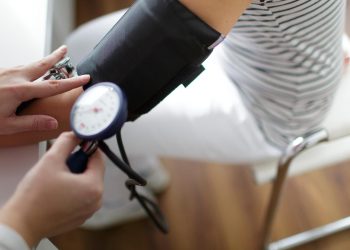 studie:-gesunde-lebensfuehrung-zahlt-sich-aus-–-auch-im-mittleren-alter