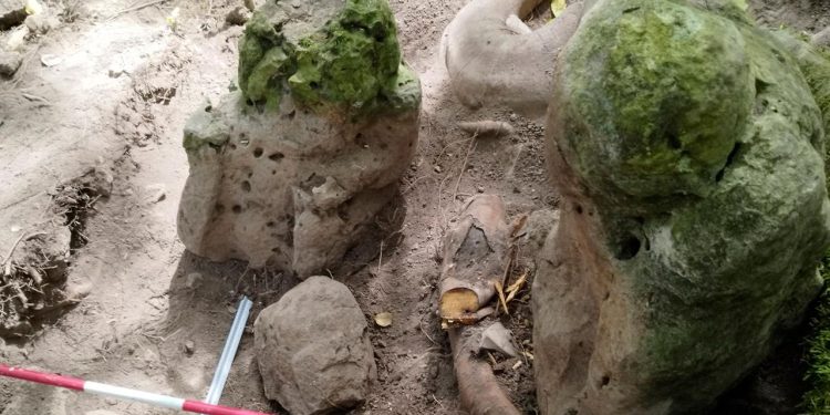 archaeologen-team-entdeckt-fast-3.000-jahre-alte-maya-staette