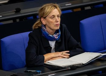 bildungsministerin-prien-wuerde-bei-afd-regierung-auswandern