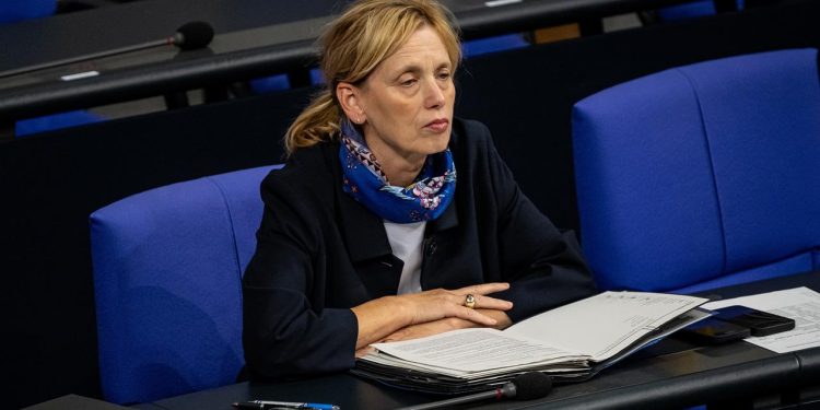 bildungsministerin-prien-wuerde-bei-afd-regierung-auswandern