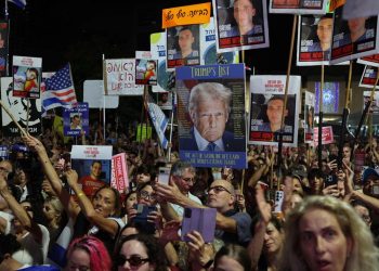 jubel-fuer-trump,-pfiffe-fuer-netanjahu-in-tel-aviv