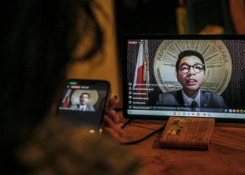 madagaskars-praesident-rajoelina-„an-sicheren-ort“-gefluechtet