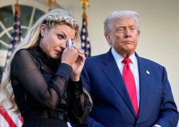 trump-ehrt-getoeteten-aktivisten-kirk-mit-freiheitsmedaille