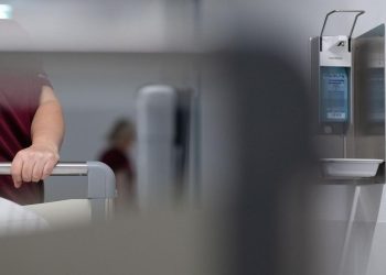 bundeskabinett-billigt-sparpaket-fuer-stabile-kassenbeitraege