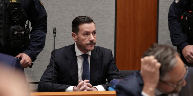 signa-gruender-benko-zu-zwei-jahren-haft-verurteilt