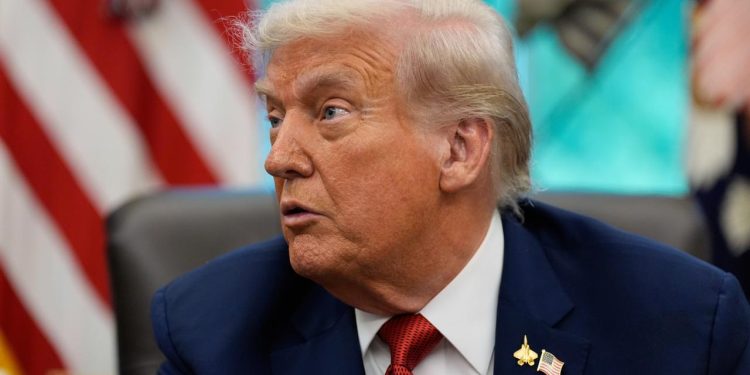 us-praesident-trump-genehmigt-cia-einsaetze-in-venezuela