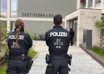messerangriff-in-aschaffenburg:-anwalt-spricht-von-psychischer-erkrankung