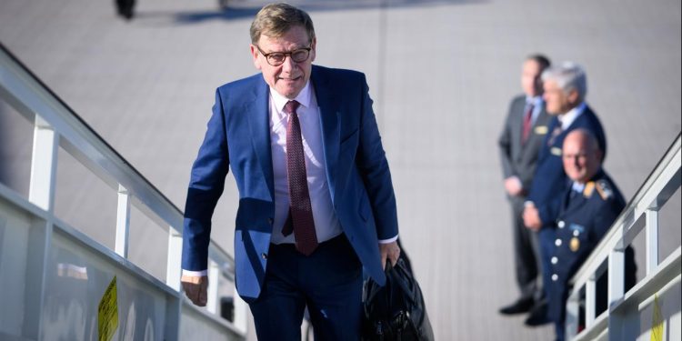 wadephul-fordert-von-der-tuerkei-anhaltenden-druck-auf-die-hamas