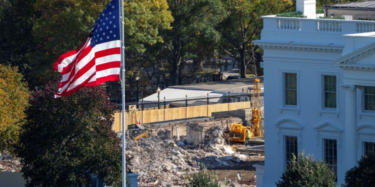 streit-um-trumps-bauvorhaben:-visionaer-oder-uebergeschnappt?