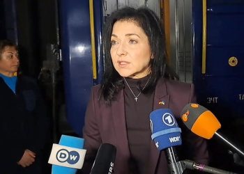 ministerin-reiche-verspricht-in-der-ukraine-hilfe-fuer-energieversorgung