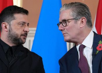 grossbritannien-draengt-auf-nutzung-russischen-vermoegens-fuer-die-ukraine