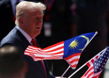 trump-nimmt-zum-auftakt-seiner-asien-reise-an-asean-gipfel-teil