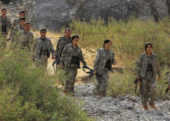 pkk-kuendigt-verlegung-ihrer-kaempfer-aus-der-tuerkei-in-den-nordirak-an