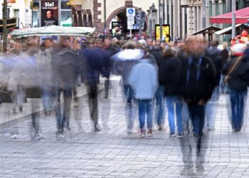 debatte-nach-merz-aeusserung:-spd-abgeordnete-fordern-„stadtbild“-gipfel