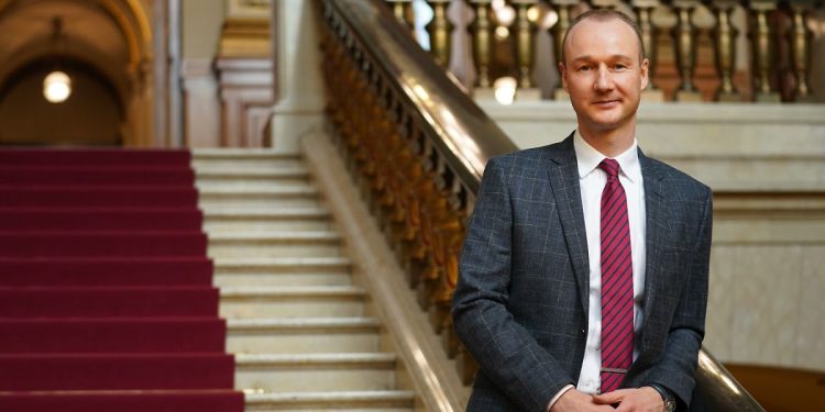 Hensel gibt Ehrenamt auf: Hamburgs Antisemitismus-Beauftragtem wird der Hass zu viel