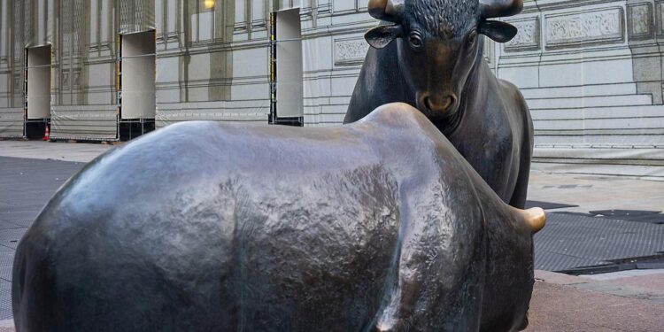 marktbericht:-kampf-um-24.000-punkte-marke-im-dax