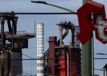 stahlgipfel-im-kanzleramt:-industrie-hofft-auf-hilfe