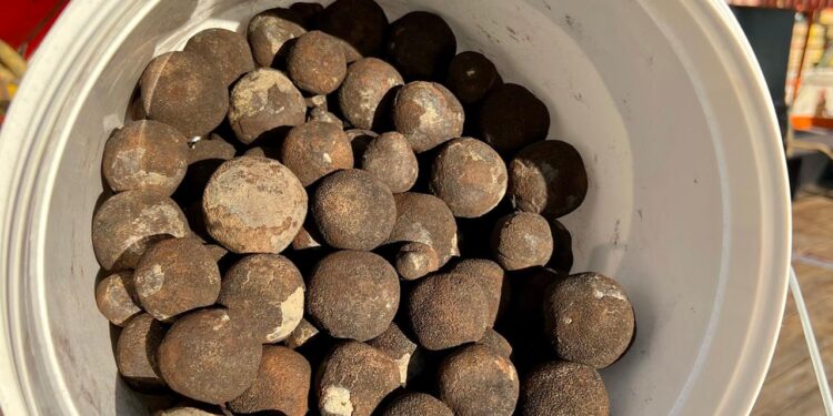 warum-der-abbau-von-manganknollen-umstritten-ist