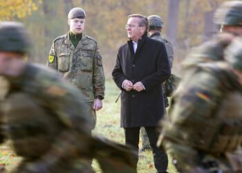 pistorius-beklagt-oeffentliches-bild-von-bundeswehr-als-zu-negativ