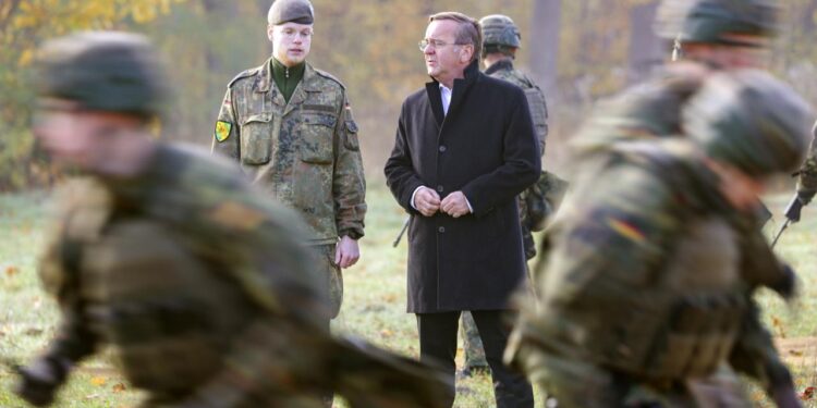 pistorius-beklagt-oeffentliches-bild-von-bundeswehr-als-zu-negativ