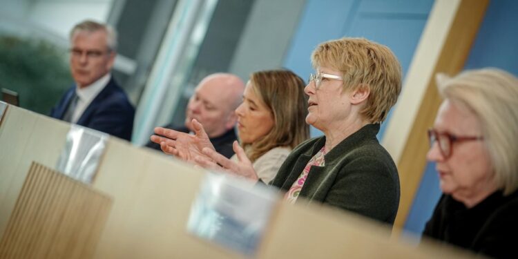 wirtschaftsweise:-bundesregierung-sollte-„chancen-nicht-verspielen“