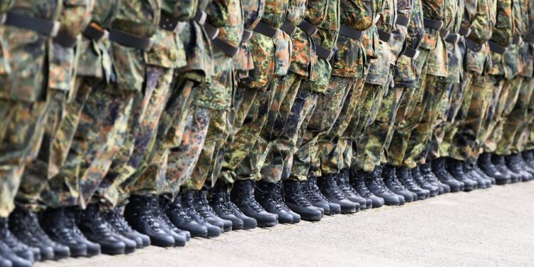 kuenftiger-wehrdienst-mit-verpflichtender-musterung