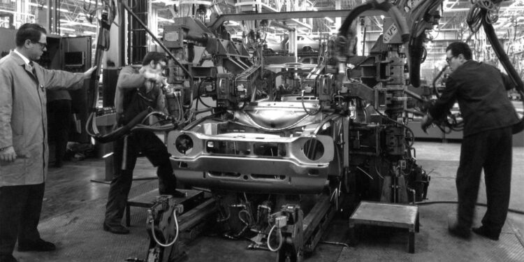 nach-55-jahren:-letzter-ford-focus-laeuft-in-saarlouis-bald-vom-band