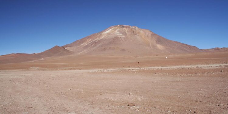hoechstgelegenes-observatorium-der-welt-in-chile-eroeffnet