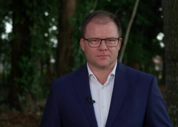 umweltminister-schneider-verteidigt-deutschlands-rolle-beim-klimaschutz