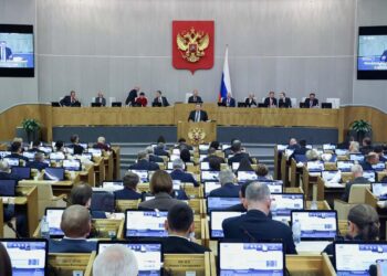 russland-will-kriselnde-wirtschaft-mit-steuererhoehungen-ankurbeln