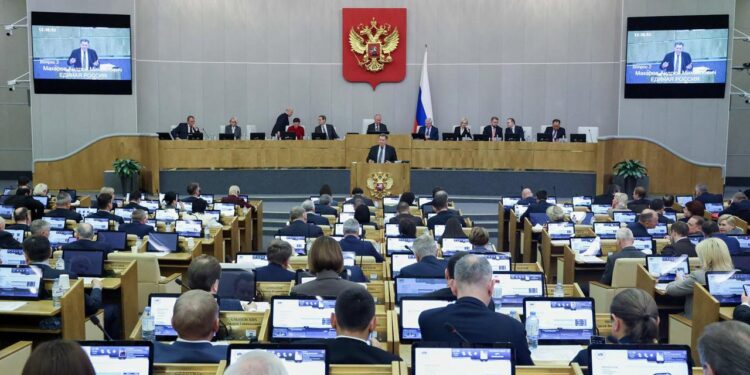 russland-will-kriselnde-wirtschaft-mit-steuererhoehungen-ankurbeln