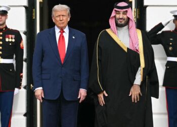 khashoggi-mord:-trump-erklaert-bin-salman-bei-besuch-fuer-unschuldig