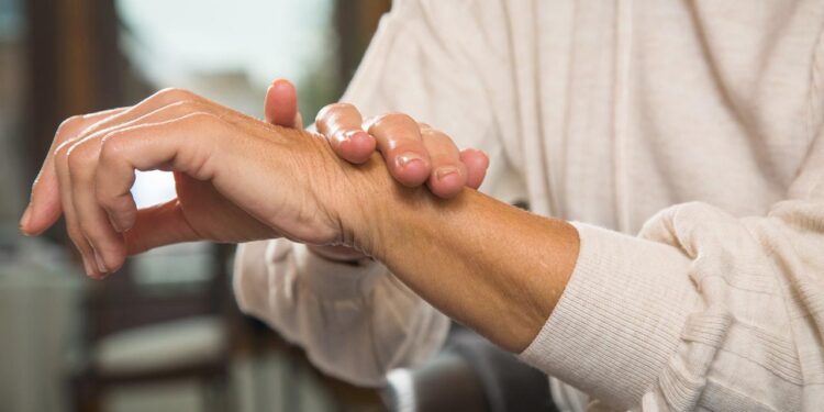 erlanger-forscher-wollen-rheuma-schon-vor-dem-ausbruch-verhindern