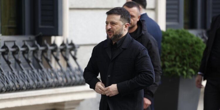 trump-setzt-selenskyj-frist-bis-donnerstag-fuer-antwort-zu-us-plan