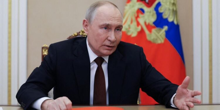putin-will-details-des-us-plans-besprechen-und-droht-der-ukraine