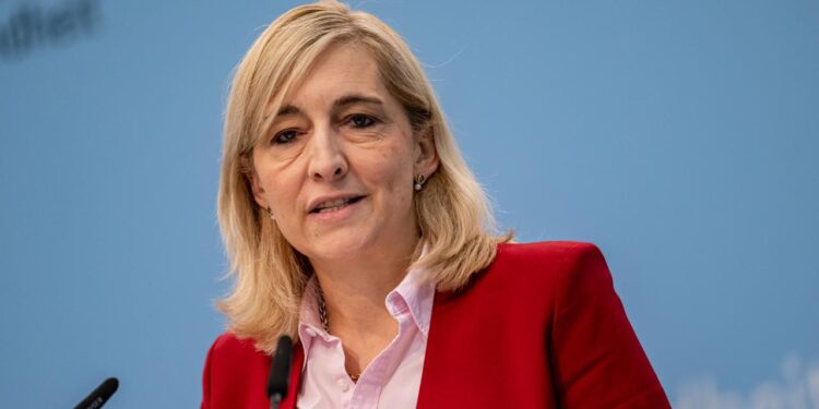 gesundheitsministerin-warken-erteilt-praxisgebuehr-eine-absage